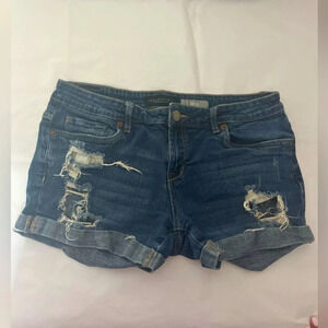 Aeropostale size 10 distressed raw hem jean shorts